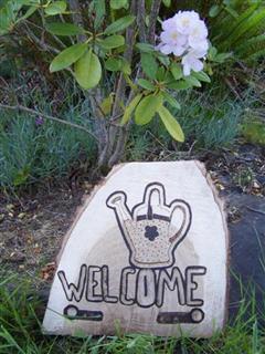 Large Garden Welcome